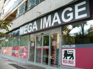 mega-image
